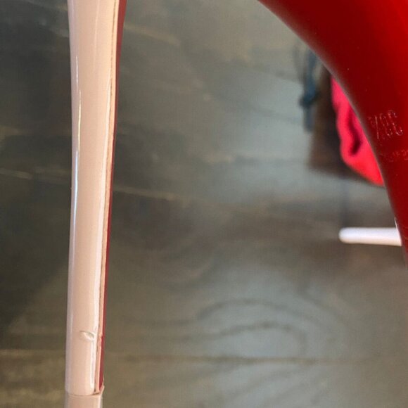 Christian Louboutin Hot Chick 100 Rosy Light Pink Patent Leather Heel Pump - Picture 6 of 16